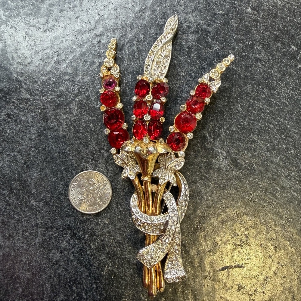 STUNNING! 1940s Coro Attr. Red & Clear Rhinestone Flower Bouquet Brooch READ